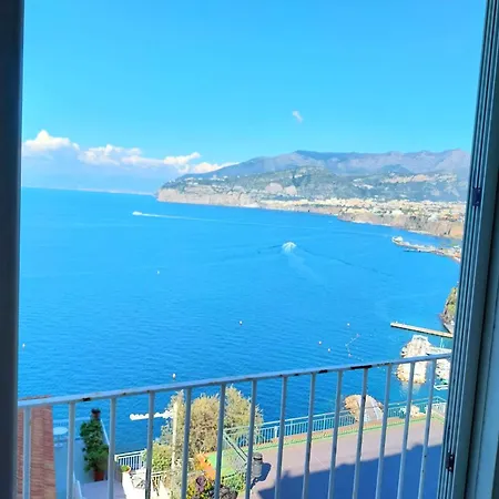 Sea & Sun * Sorrento